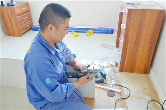 附近的家具安裝工 附近的家具安裝工