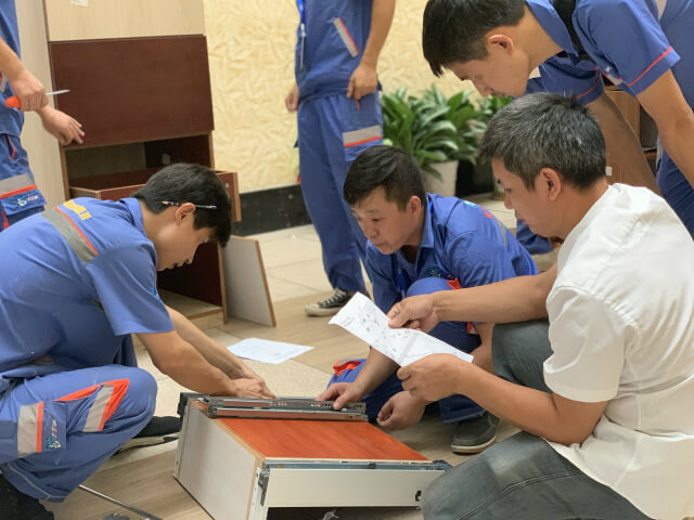干完活卻收不到錢！安裝師傅有苦說不出來！