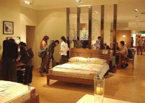 地板材料選購(gòu);超實(shí)用！家具選購(gòu)的小竅門(mén)，幫你買(mǎi)好家具！