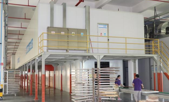 自動(dòng)噴漆工藝：淺談家具噴漆房設(shè)計(jì)過程中的幾點(diǎn)思考