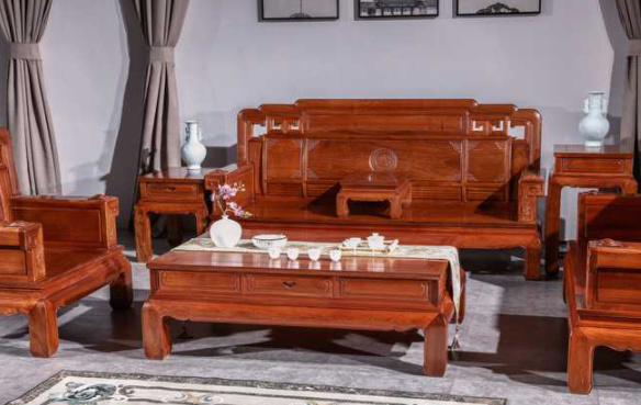 木質(zhì)地板包裝;請(qǐng)問木質(zhì)家具上的霉斑如何去除？