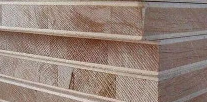 公寓裝修案例：裝修衣柜選擇“顆粒板”還是“實木板”