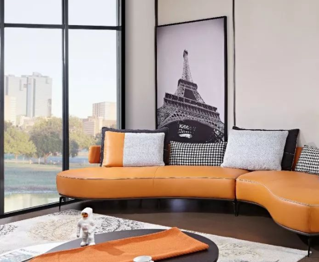 現(xiàn)代沙發(fā)定做，教你如何進行皮沙發(fā)的日常保養(yǎng)