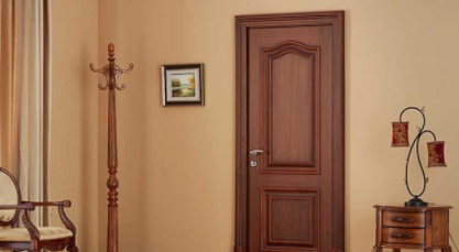 成都雕花實木門：實木門選購全攻略，如何辨別實木門的好壞