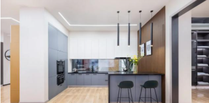 青島實(shí)木門安裝：如何讓木門和家具和諧搭配？