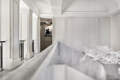 上海整木定制家裝：整木定制護墻板，美的不可思議