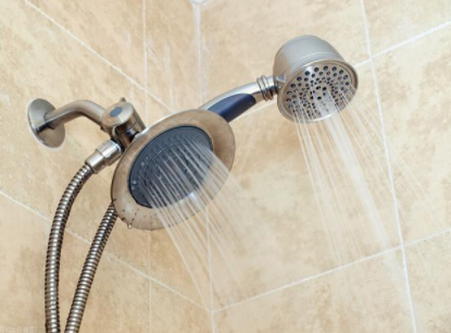 玻璃安全防爆膜：鋼化玻璃+防爆膜，淋浴房必備