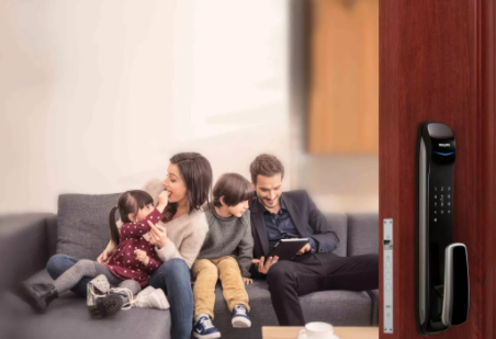 指紋智能鎖加盟：智能鎖的鎖體分哪幾類？各有什么優(yōu)缺點(diǎn)？