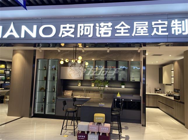 一口氣跑遍整個深圳的家居賣場，一招解決了商家的燃眉之急