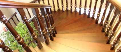實木樓梯圖片：實木樓梯的選購方法 實木樓梯的保養(yǎng)方法