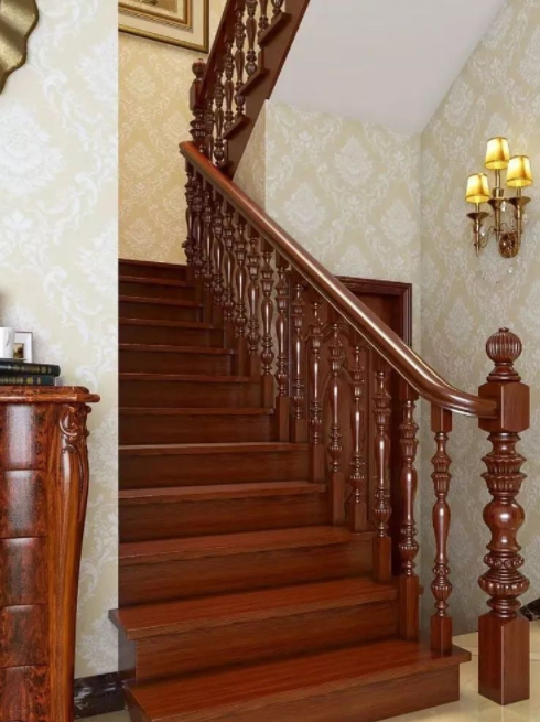 南京整體樓梯：如何選擇實木樓梯，不會買到劣質(zhì)品？