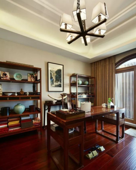武漢家裝案例：現(xiàn)代中式家裝風(fēng)格 家具如果搭配？