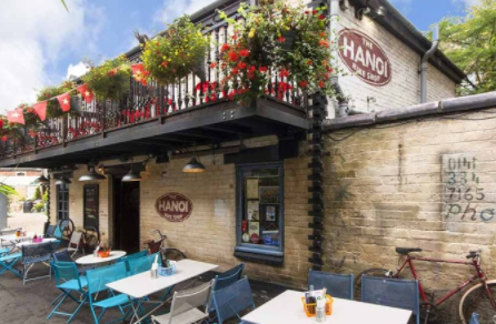 西餐廳家具：開(kāi)餐廳家具去哪里訂購(gòu)？開(kāi)餐飲店需要的家具其價(jià)格是多少？