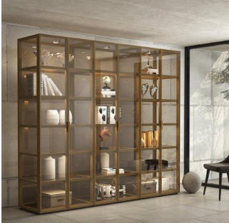 【實(shí)木家具衣柜】全鋁衣柜和實(shí)木衣柜、定制衣柜的優(yōu)缺點(diǎn)在哪？