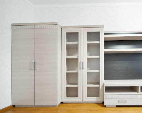 環(huán)保乳膠漆價(jià)格：定制衣柜乳膠漆順序？定制衣柜如何選購(gòu)？