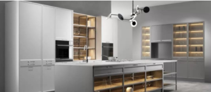 【全鋁整體櫥柜廠】傳統(tǒng)櫥柜和全鋁櫥柜哪個(gè)更加實(shí)用？