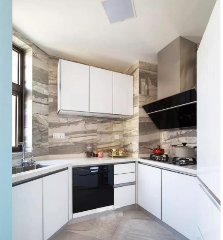 整體櫥柜臺(tái)面價(jià)格：整體櫥柜的設(shè)計(jì)方案，櫥柜什么材質(zhì)好？